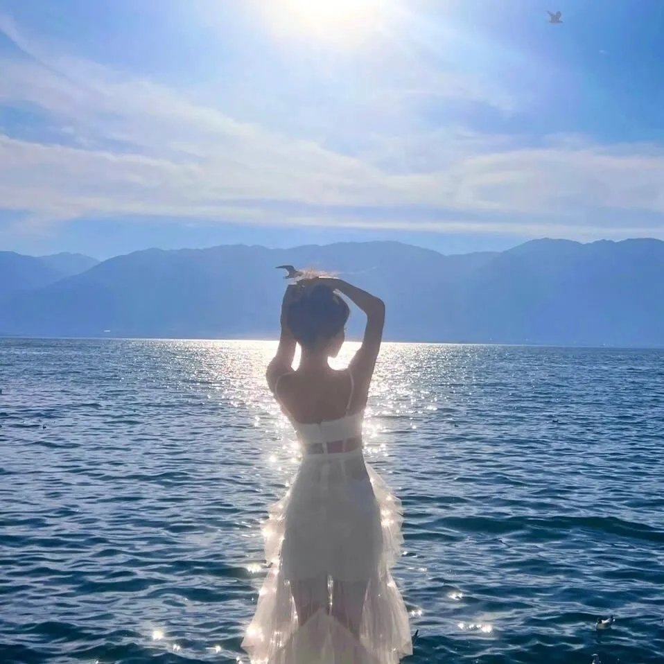 地堡游戏 海报