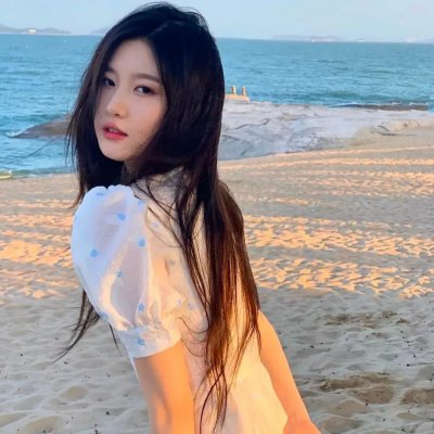 太阳底下 海报